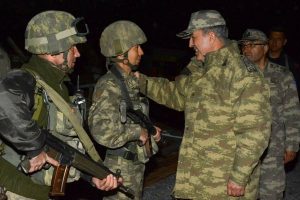 Orgeneral Akar Hakkari'de