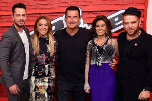 Hadise'den Yıldız Tilbe a&ccedil;ıklaması