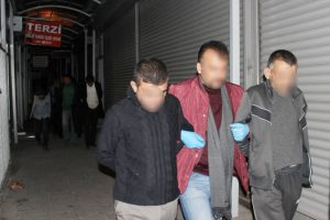 Uyuşturucu operasyonu: 12 g&ouml;zaltı