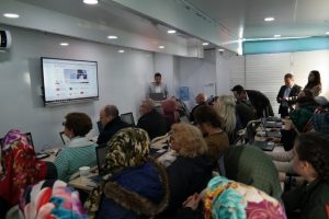 T&uuml;rk Telekom'dan Bursalı kadınlara teknoloji eğitimi