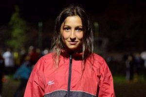 Gen&ccedil; futbolcu Pelin, &ccedil;alışkanlığıyla g&ouml;z dolduruyor!