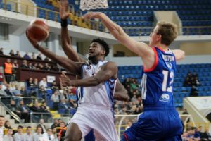 Anadolu Efes uzatmalarda kazandı