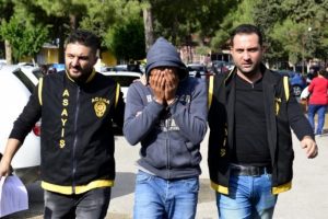 Su&ccedil; ortağını tanımadı, hırsızlık anını hatırlamadı