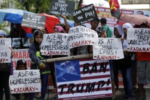 Filipinler'de 'Trump' protestosu