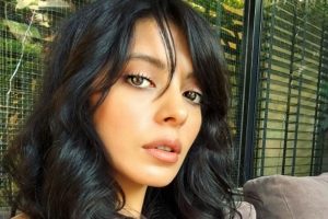 &Ouml;z&uuml;r dileyen Selin Şekerci'ye lin&ccedil;!