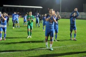 Karacabey Birlikspor'da işler yolunda