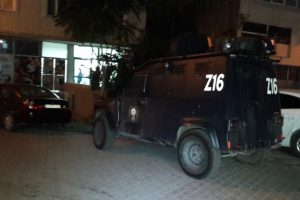 İstanbul'da bı&ccedil;aklı market soygunu