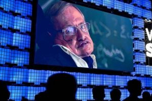 Stephen Hawking tarih verdi! D&uuml;nya alev topuna d&ouml;n&uuml;ş&uuml;p...
