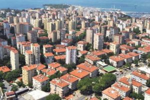 Konutta Arap alıcı k&uuml;st&uuml;