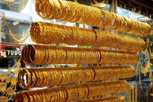 Altında yeni rekor