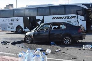 Su doldurmaya gitmişti, otob&uuml;s ile &ccedil;arpıştı