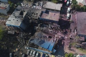 Bursa'da fabrikadaki facia g&ouml;z g&ouml;re g&ouml;re gelmiş