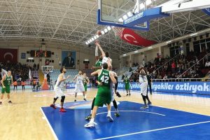 B&uuml;y&uuml;k&ccedil;ekmece 3. galibiyetini elde etti