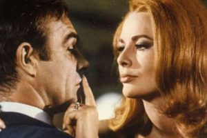 Bond kızı Dor hayatını kaybetti