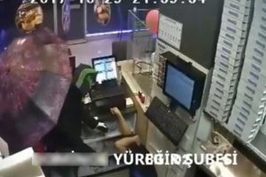 Pompalı t&uuml;fekli gasp&ccedil;ılar zanlılar yakalandı