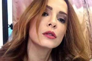 &Uuml;nl&uuml; oyuncuya dolmuş&ccedil;u şoku! G&uuml;peg&uuml;nd&uuml;z saldırdı