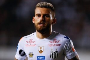 Beşiktaş'ta Lucas Lima seferi