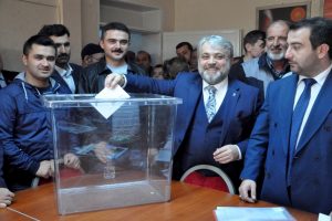 AK Parti Bursa'da temay&uuml;l yoklaması yapıldı