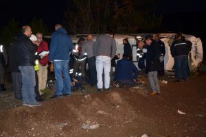İş&ccedil;i servisi takla attı: 15 yaralı