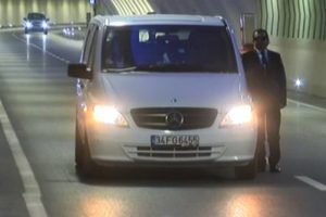 Avrasya T&uuml;neli'nde Ata'ya saygı duruşu