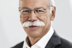 Mercedes'in İstanbullu CEO'suna g&uuml;ld&uuml;ren teklif