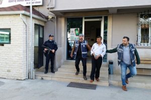 Bursa'da zehir taciri polisten kaçamadı