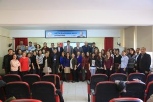 Rehber &ouml;ğretmenlere kriz y&ouml;netimi eğitimi