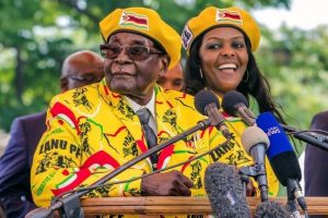 Zimbabve'de ordu First Lady Grace Mugabe'yi hedef aldı iddiası