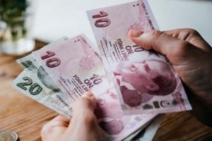 Asgari &uuml;crette zam pazarlığı başlıyor