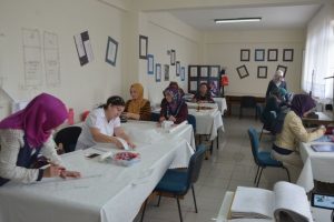 Bursa'da OSMEK'le kendi işlerini kurdular