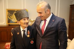 65 yıl sonra gelen madalya