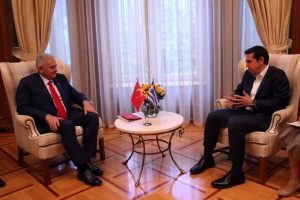 Başbakan Yıldırım'dan &Ccedil;ipras'a taziye