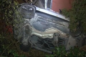 Cip sitenin bah&ccedil;esine d&uuml;şt&uuml;
