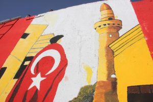 Bing&ouml;l'de g&uuml;venlik bariyerleri renklendi