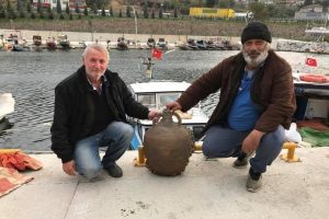 Balık&ccedil;ıların ağına Bizans D&ouml;nemi'ne ait tarihi eser takıldı