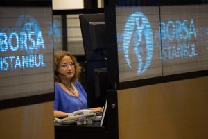 Borsa ilk yarıda d&uuml;şt&uuml;