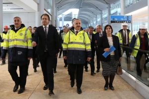İstanbul'daki yeni havalimanı inşaatında y&uuml;zde 73 ilerleme sağlandı