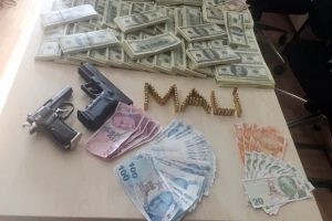 Operasyonda 1 milyon sahte ABD doları ele ge&ccedil;irildi