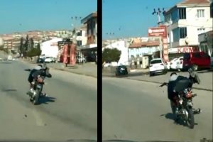 Bursa'da yatarak motosiklet kullanan genç yürekleri ağızlara getirdi