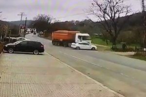 &Ouml;l&uuml;mden saniyelerle kurtuluş kamerada