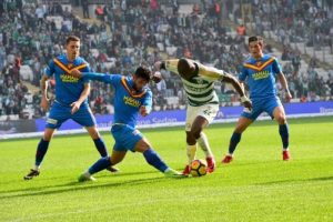 Bursaspor, G&ouml;ztepe ile gols&uuml;z berabere kaldı