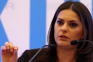 Bakan Sarıeroğlu'dan taşeron iş&ccedil;i a&ccedil;ıklaması