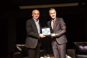Futbolun efsaneleri Bursa İneg&ouml;ll&uuml;ler ile buluştu