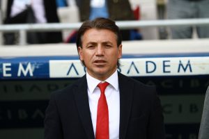 Tamer Tuna: "Halteri kaldırdığında o y&uuml;k&uuml;n altına biz de giriyorduk"