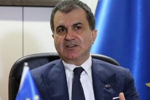 AB Bakanı &Ccedil;elik: Saygısızlığın affedilmeyeceğini ifade ettik