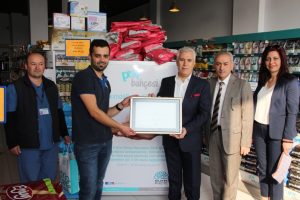 Bursa Nil&uuml;fer'de hastalanan can dostlara dev mama takviyesi