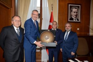 Bursa Karacabeylilerden Fakıbaba'ya teşekk&uuml;r ziyareti
