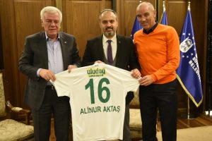 Başkan Aktaş'tan Bursaspor'a destek