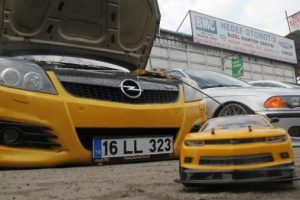 Bursa'da modifiye tutkunları bir araya geldi