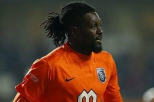 Adebayor: İntiharı d&uuml;ş&uuml;nd&uuml;m